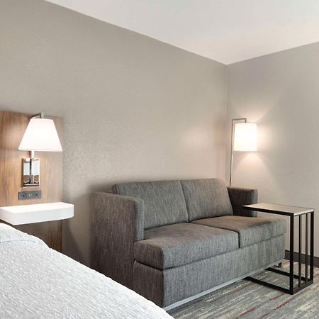 Hampton Inn סטארקוויל מראה חיצוני תמונה