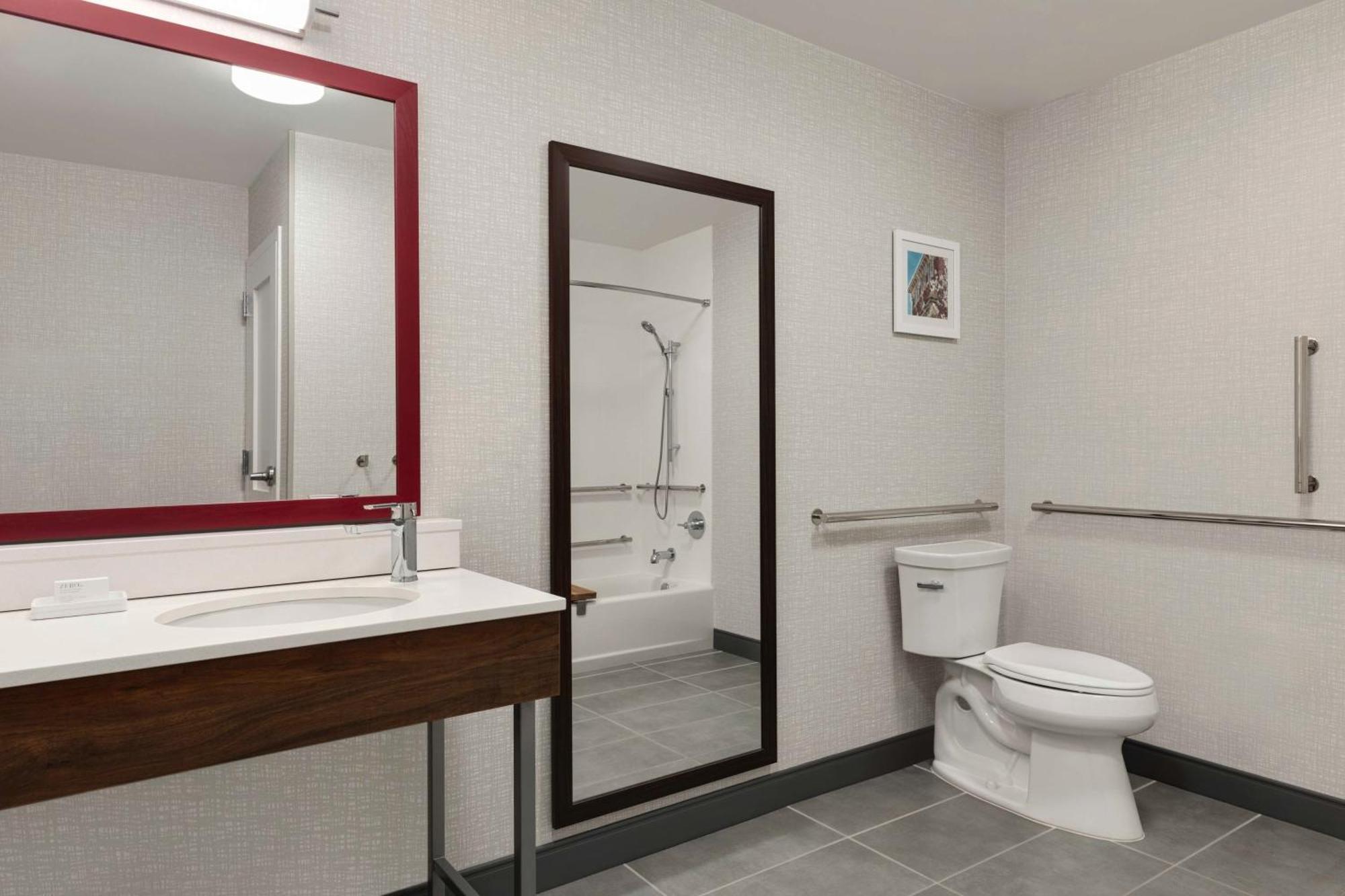 Hampton Inn סטארקוויל מראה חיצוני תמונה